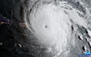 Un nuevo huracán azota las castigadas comunicaciones aéreas en el Caribe.